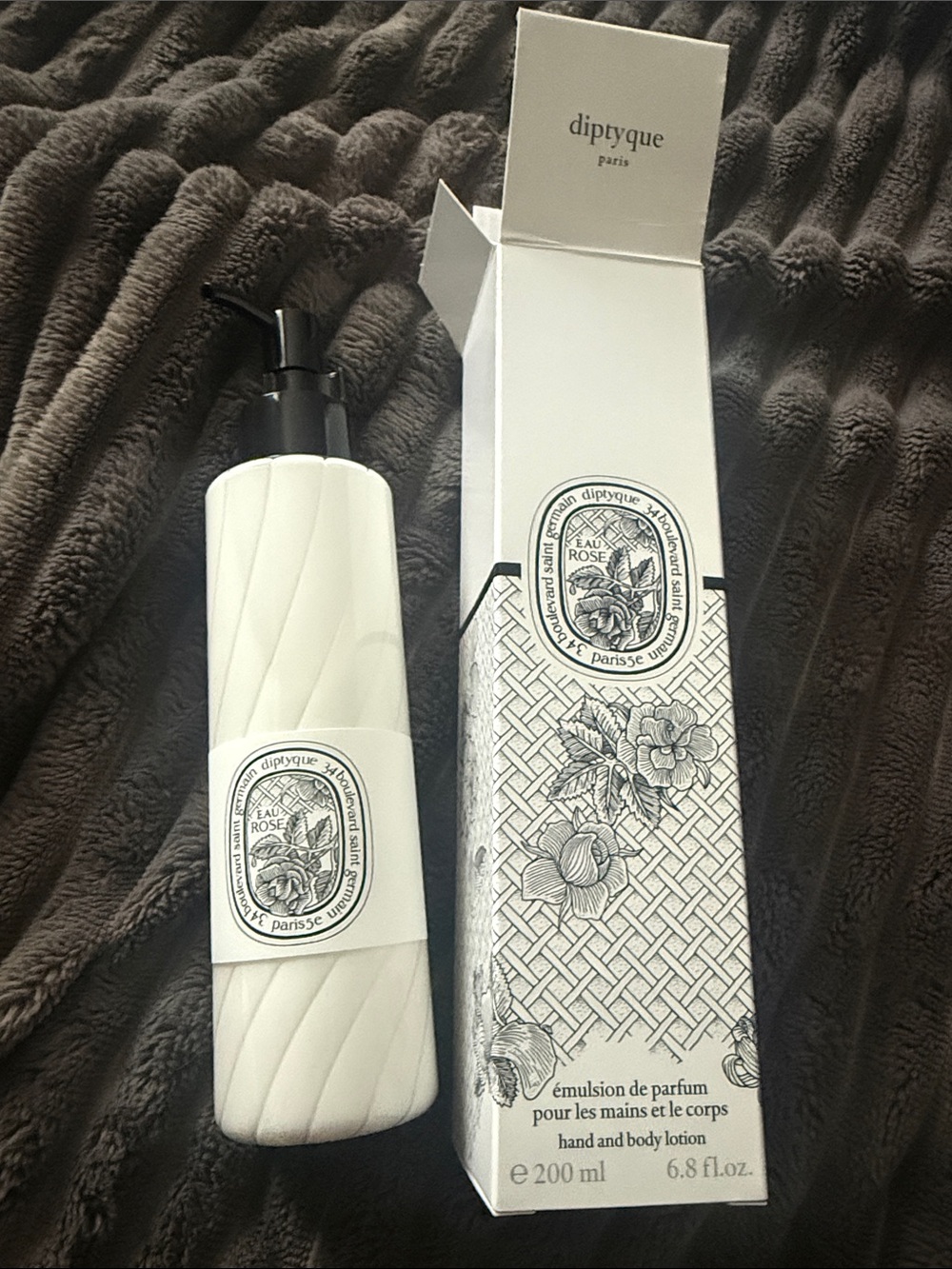 Diptyque Hand and Body Lotion with Black and White Design